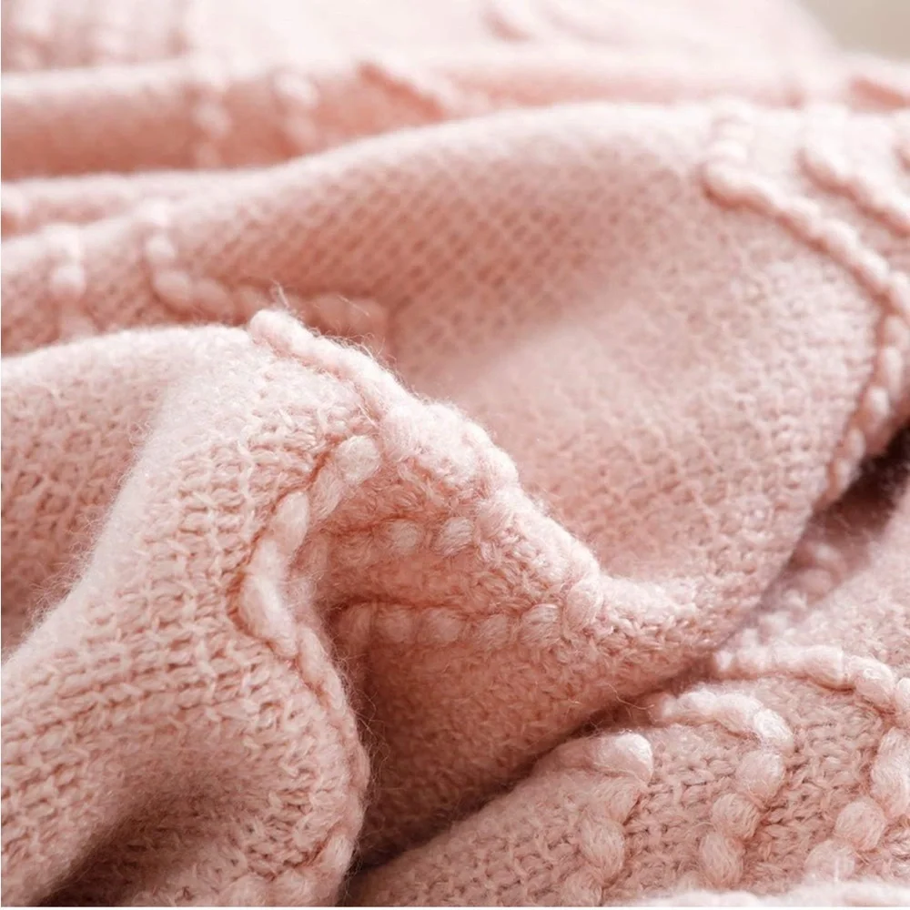 Soft Pink Knitted Throw Blanket 50x60 Throw Textured Decorative Blanket New